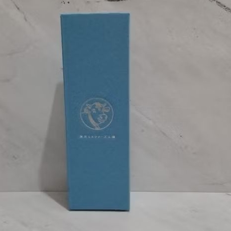 

TOKYO MILK CHEESE FACTORY VANILLA & MACARPHONE SATUAN