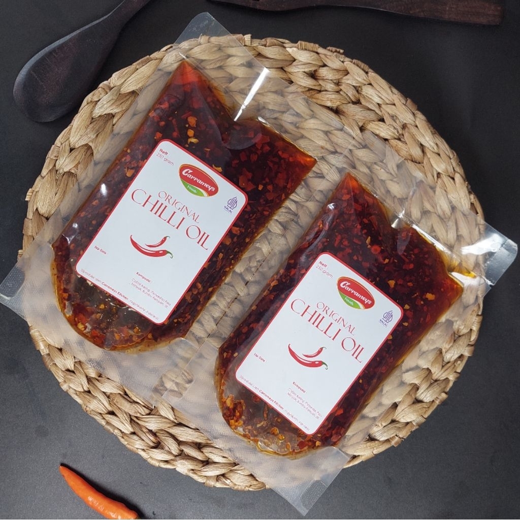 

Chili Oil Halal Minyak Cabai Untuk Dimsum Mie Gyoza Pangsit Chili Oil