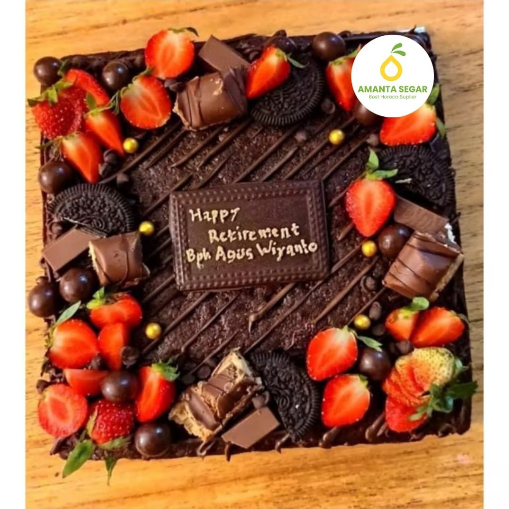

Brownies Cokelat Oreo Strawberry Cantik ukuran 22 x 22