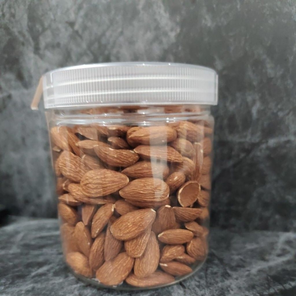

Kacang Almond Kesehatan