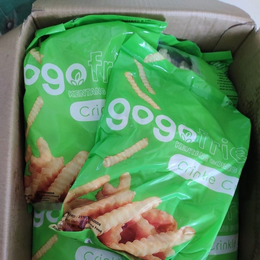 

gogo kentang crinkle 1kg Frozen food-18c