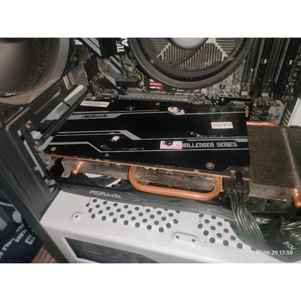 ASRock RX 6600xt second