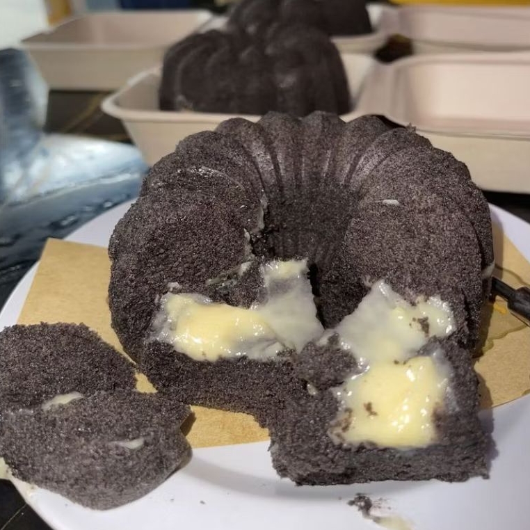 

BOLU BUTTER KETAN HITAM KEJU LUMER UKURAN 22cm