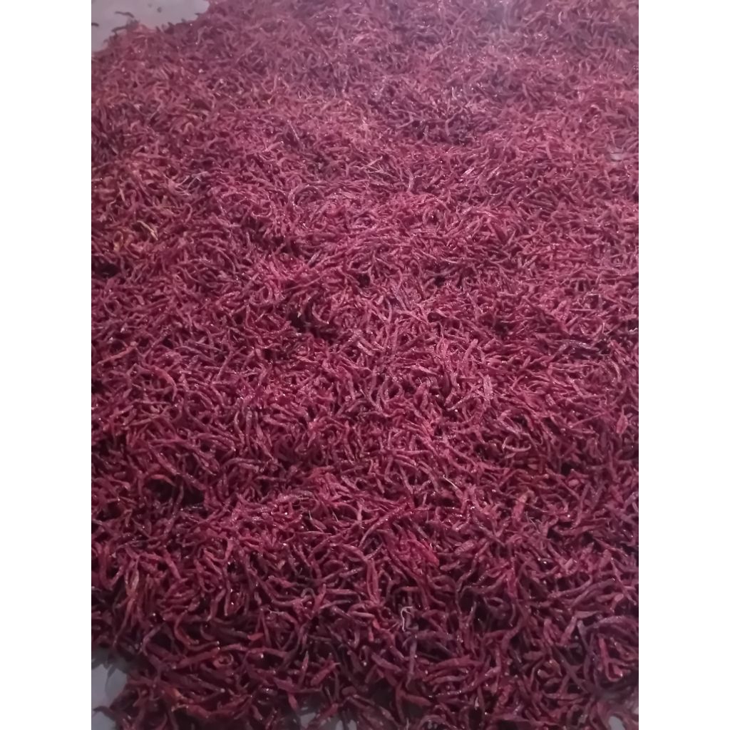 

Cabe keriting kering/cabaikering/keriting/500gr/tanpa tangkai