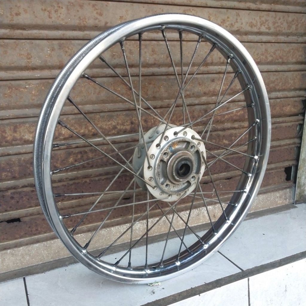 Velg Peleng Depan Honda Supra x 125 Lama Karisma X Kharisma D Original Bekas