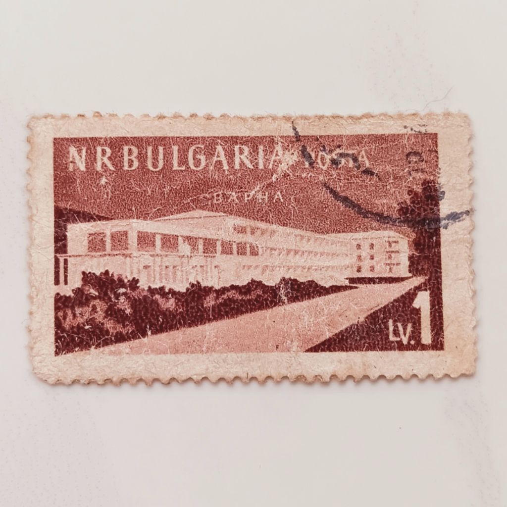 

(AD) Perangko Bulgaria 1958 Bulgarian Recreation Facilities and Places - Modern hotels, Varna 1 lev Used