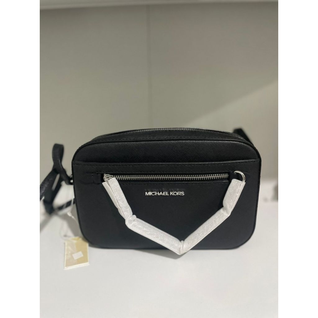 MICHAEL KORS CAMERA BAG BLACK
