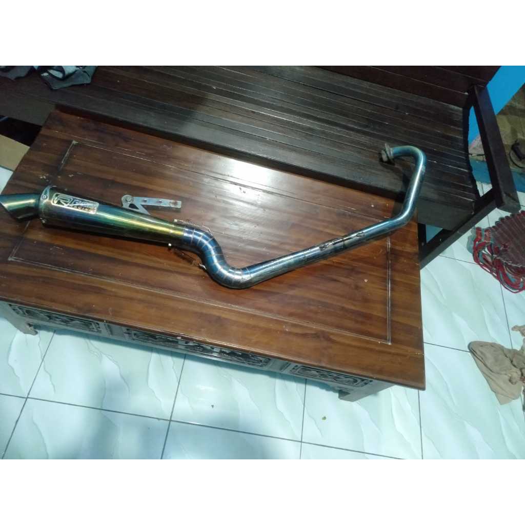 KNALPOT RACING VIXION OLD