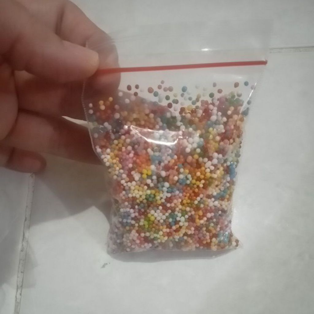 

Sprinkle warna warni 100gr