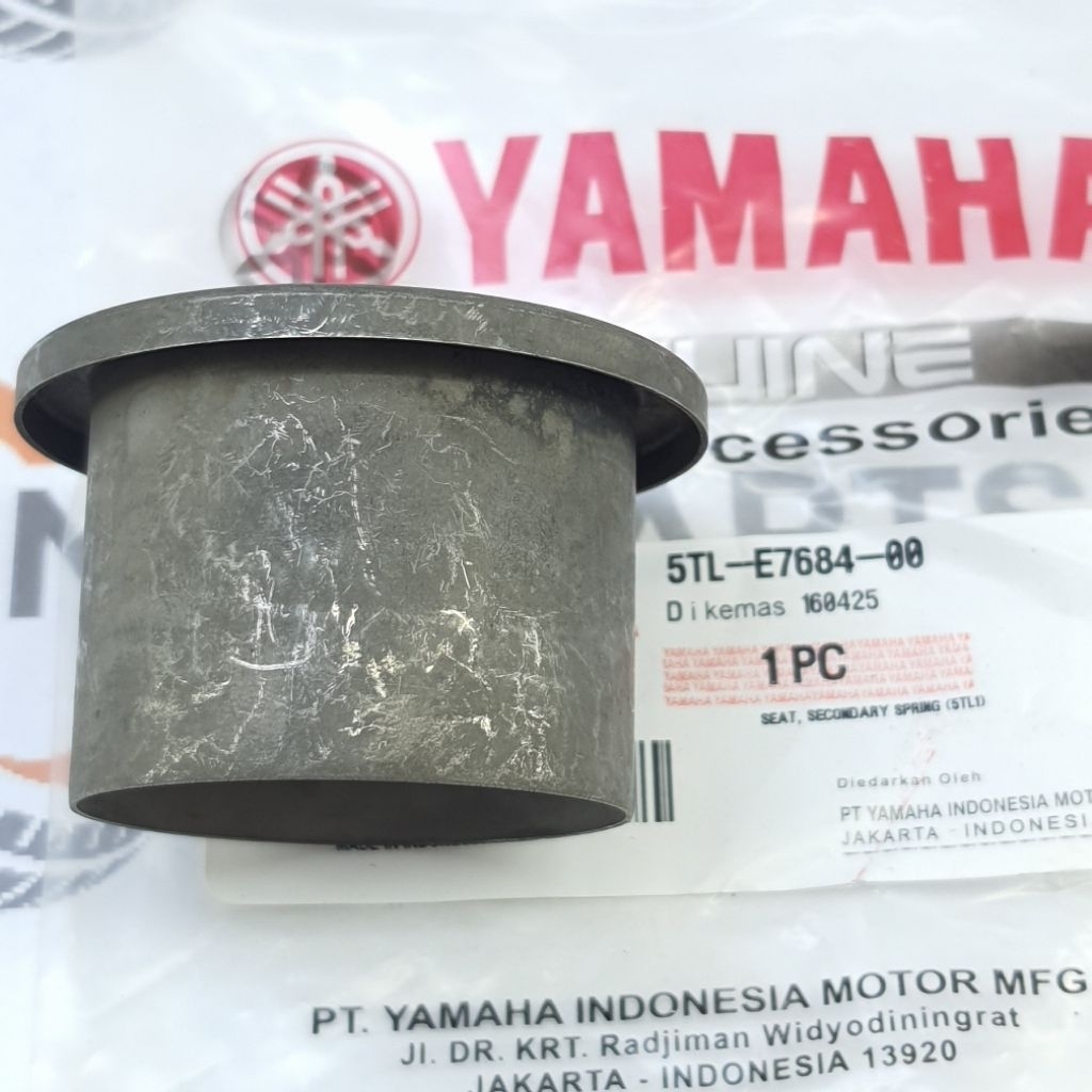 5TL-E7684-00 CORONG PULLY DUDUKAN PER CVT MIO