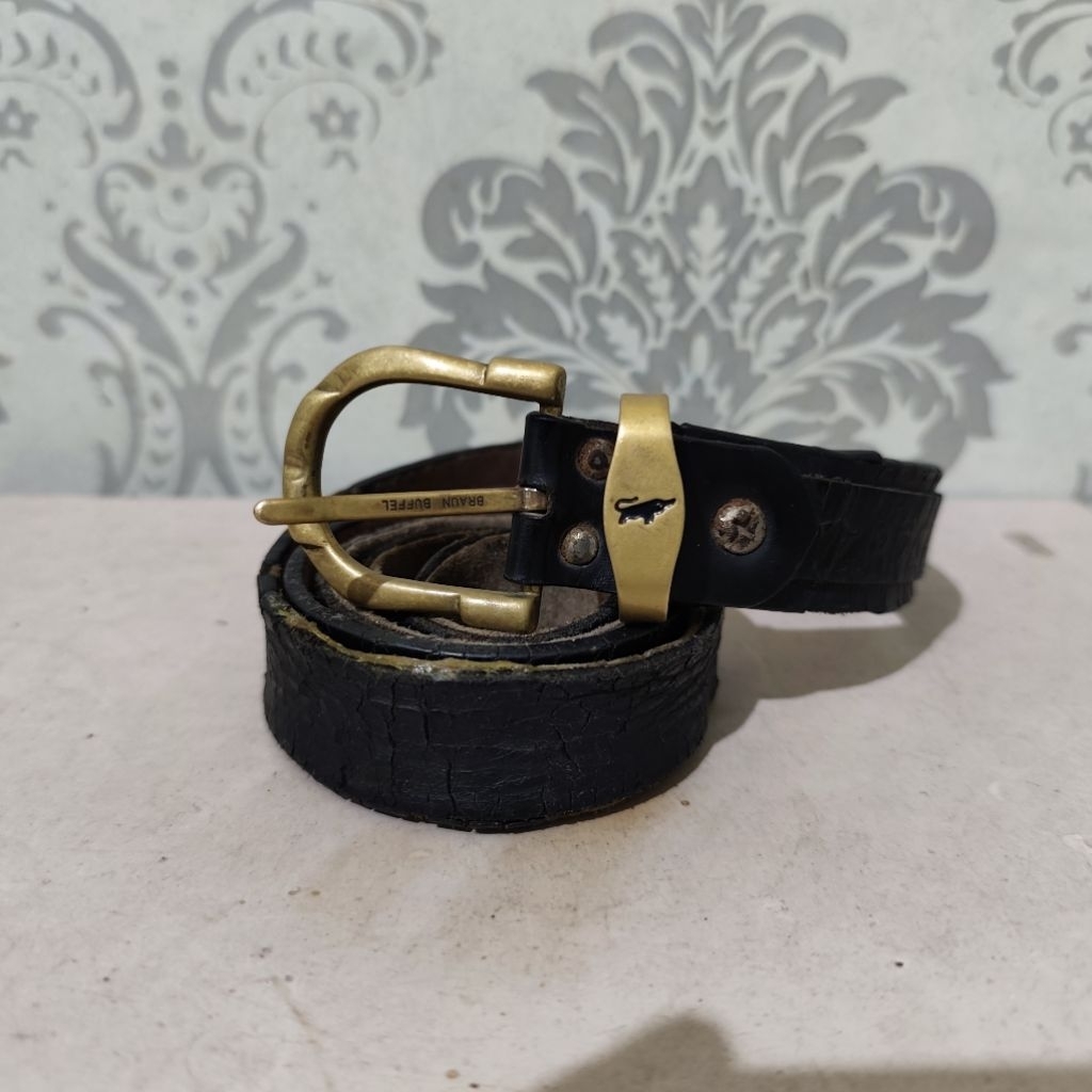 Sabuk ikat pinggang Braun Buffel preloved
