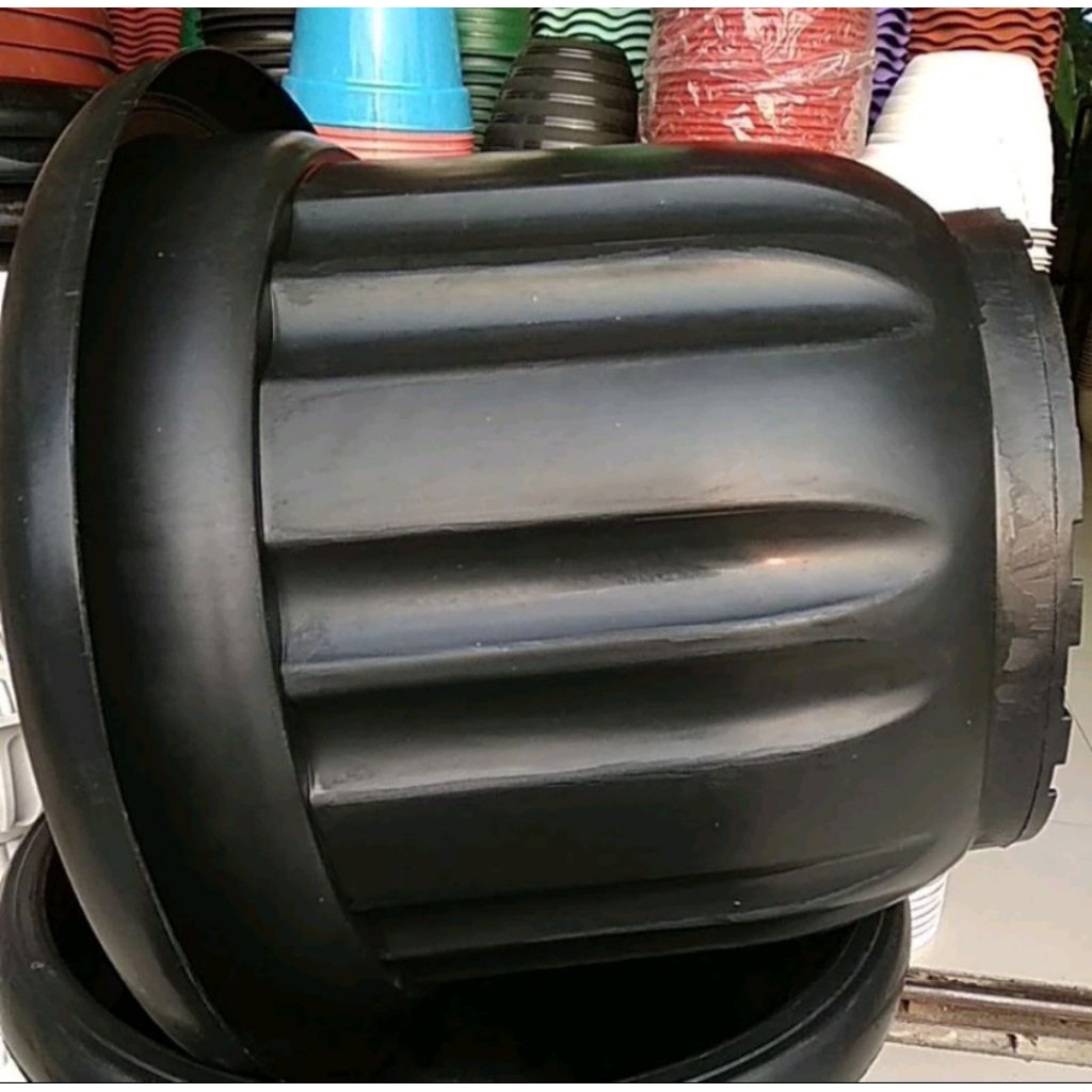 Pot Plastik Ukuran Besar Gloria 50 Cm