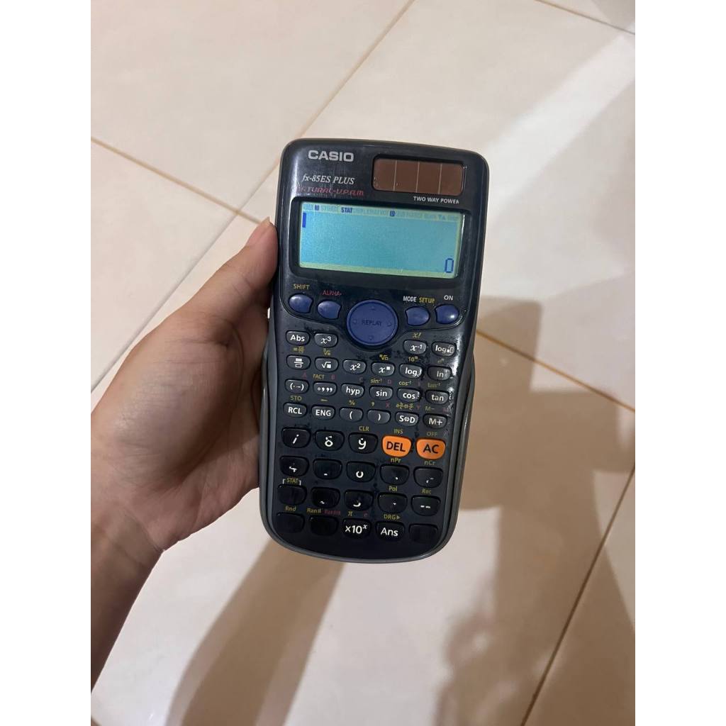 

Kalkulator Scientific FX 85 ES Plus 252 Fungsi / Kalkulator Ilmiah Casio