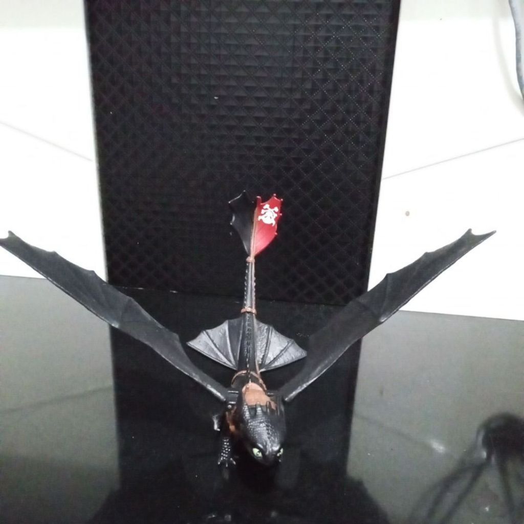 figure dragon toothless