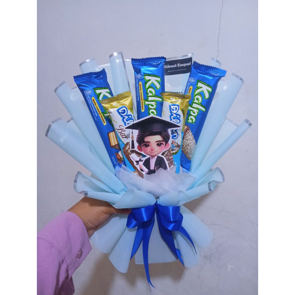 

buket Snack buket topper wisuda anak cowok atau cewek