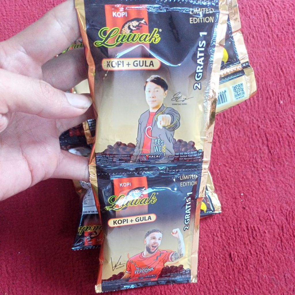 

Kopi Luwak Hitam Kopi + Gula Kemasan Renceng isi 15 SACHET MURAH