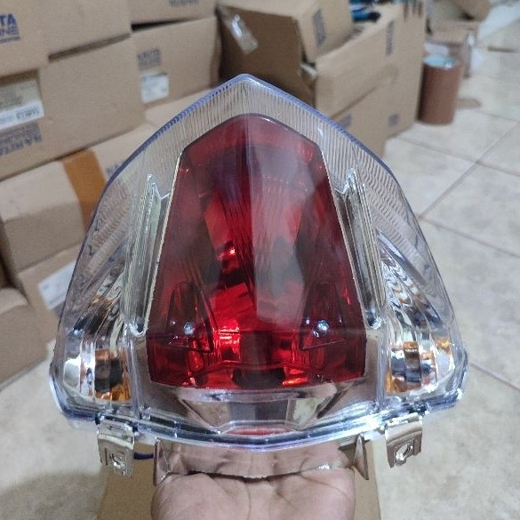 Lampu Stop Belakang Yamaha Mio M3 / Mio Z / Mio 125 Merah Bening – Merek Narita