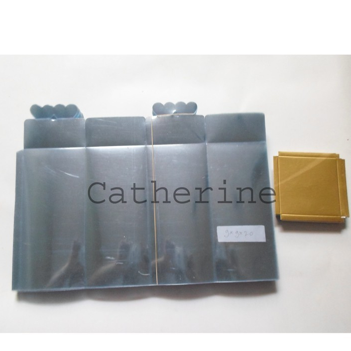 

Kotak Mika 8.5X8.5X12 Alas Emas