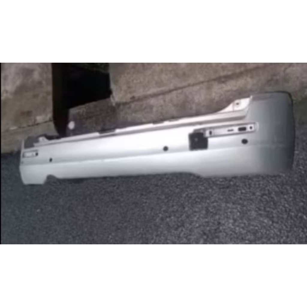 bemper belakang luxio