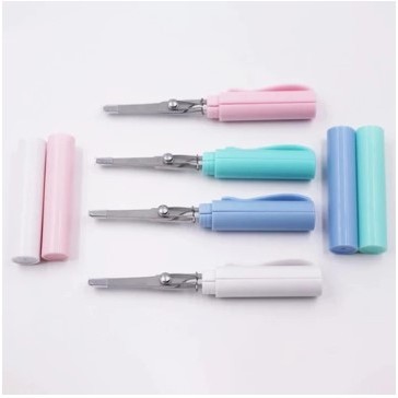 

Gunting Lipat Traveling model Boploin / Gunting Portable LIpat Model Pena / Gunting Kecil Portabel Bentuk Pulpen Gunting Kertas Anak Lipat Mini Lucu Warna Makaroni Alat Tulis Kreatif Siswa - MARIKEMALL