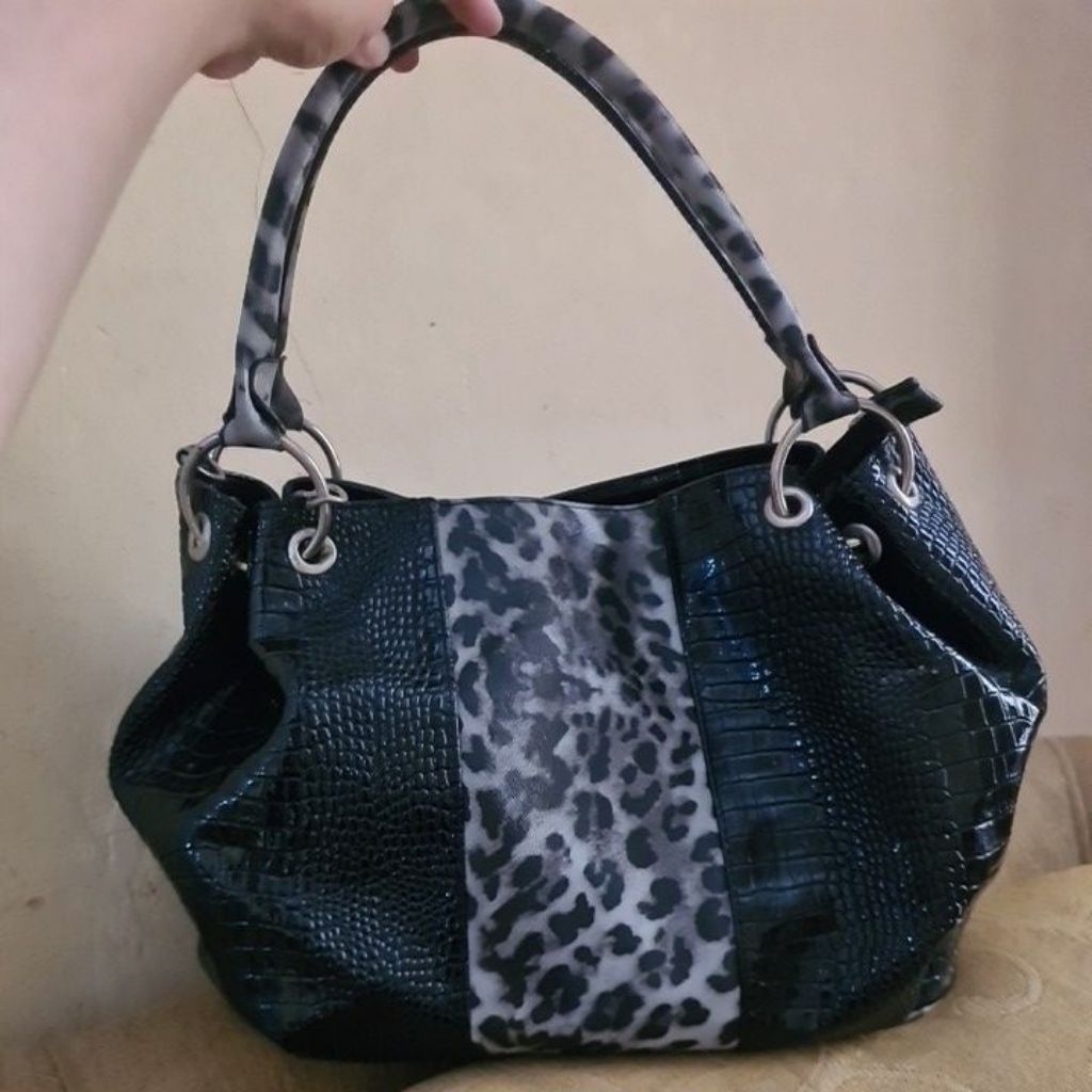 Tas second wanita handbag hobo preloved kulit croco