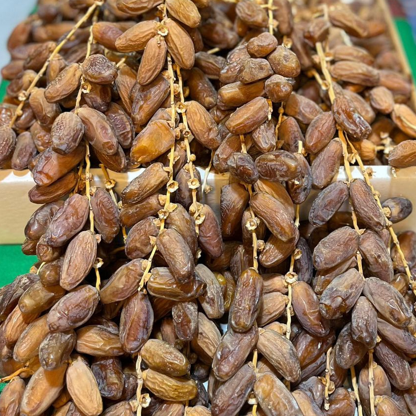 

Kurma tangkai tunisia 1kg