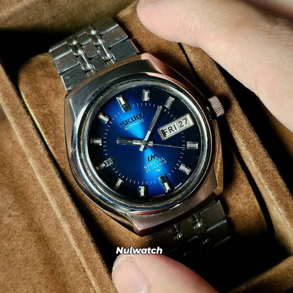 Vintage Seiko Lord Matic Special blue Sunburst Dial