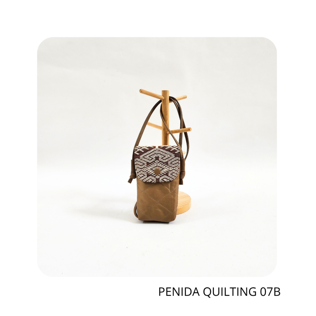 Pouch Handphone Penida Polyester Quilting Tenun NTT