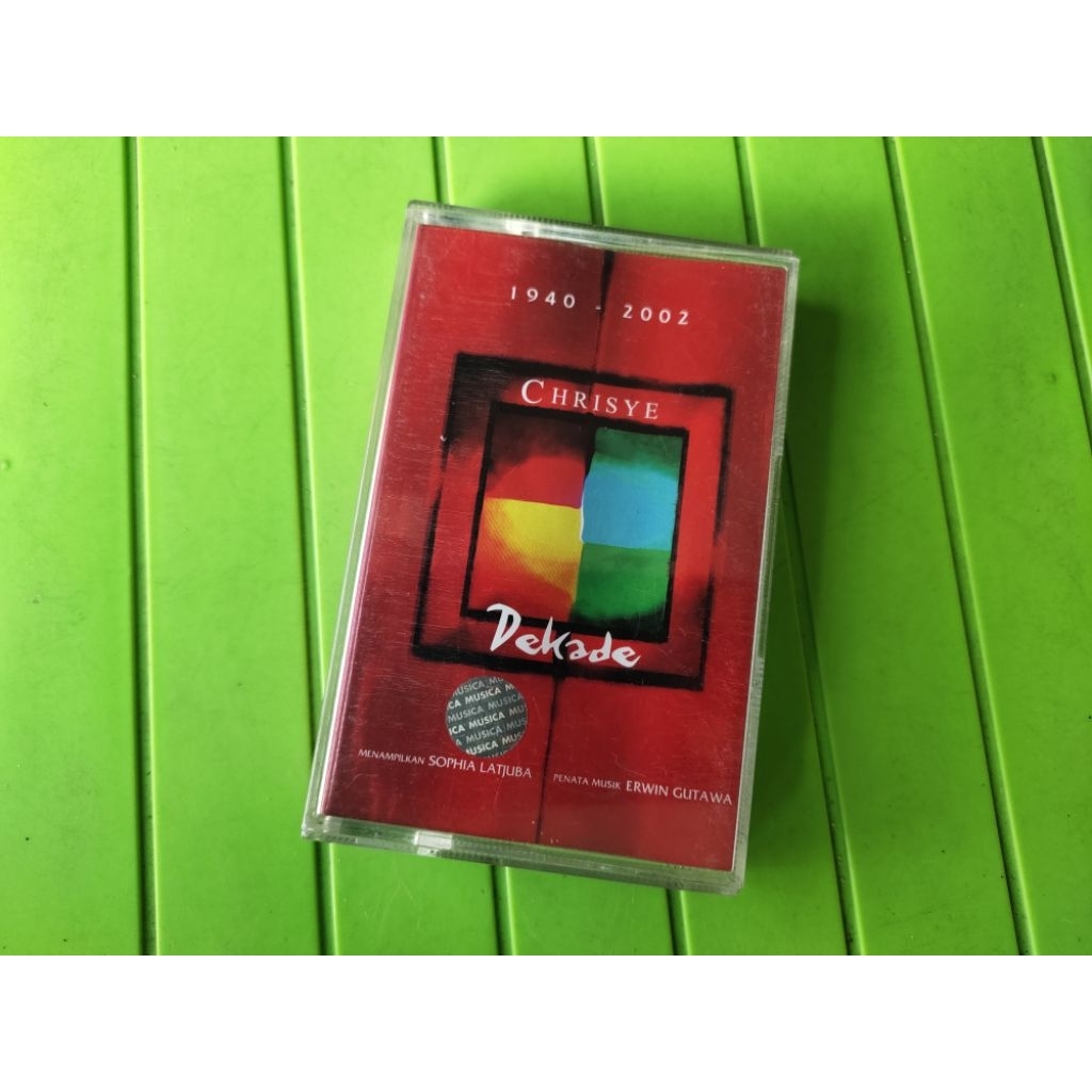 kaset pita Chrisye Dekade