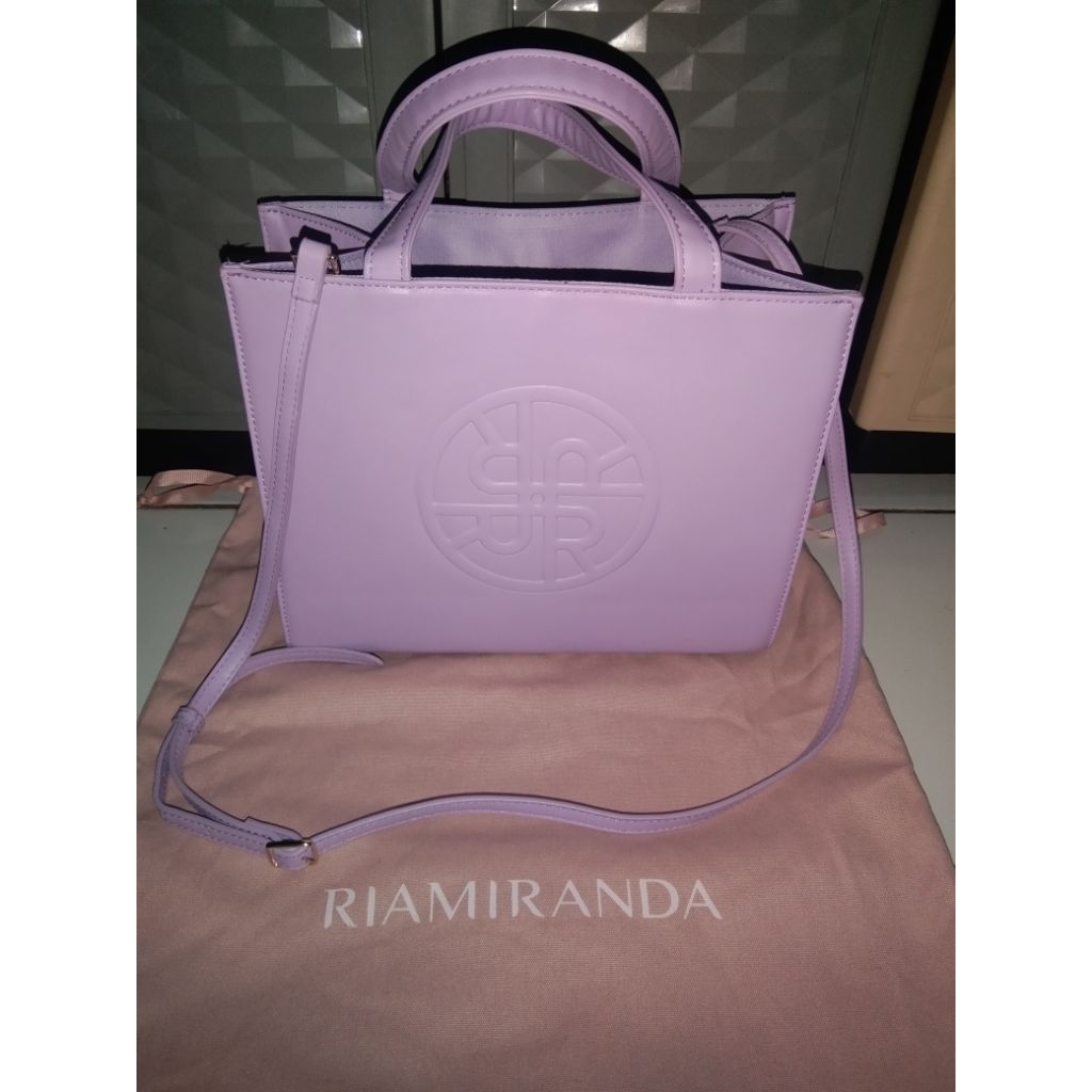Preloved Tas Tote Medium Ria Miranda