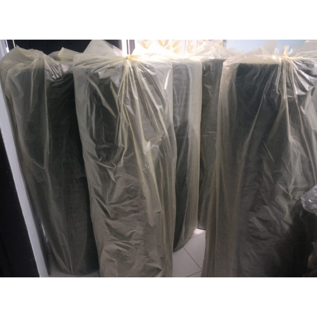 

BUBLE WRAP ROLL 125 CM x 50 M / 40 CM ; 2,1 KG / 2,4 KG / 2,7 KG / 3,0 KG BENING/HITAM BISA INSTANT SNI