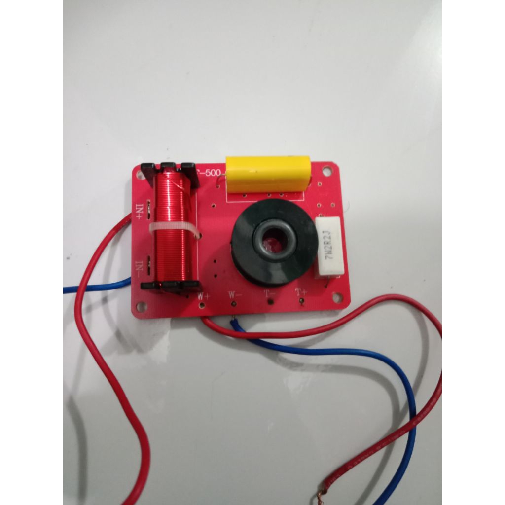 Crossover pasif bekas