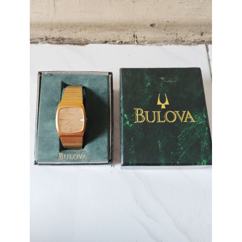 Jam tangan vintage BULOVA AUTOMATIC AMBASADOR