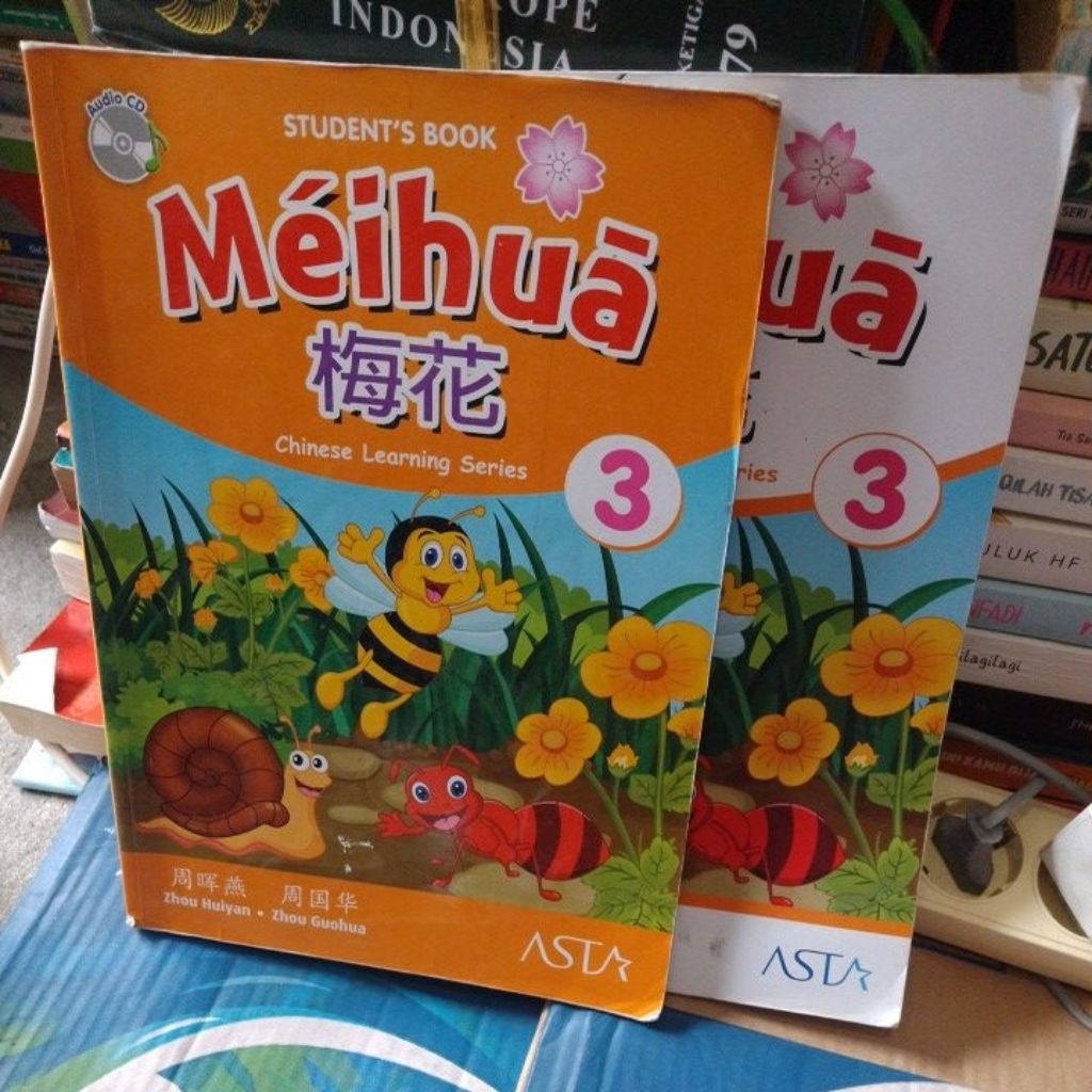 Meihua 3 studentbook dan workbook