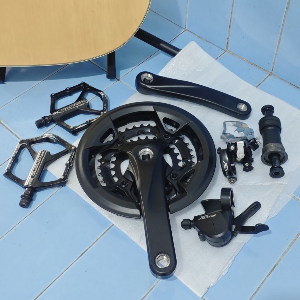 Crank 3 Speed copotan Polygon Path 3 - Shifter FD Shimano Altus