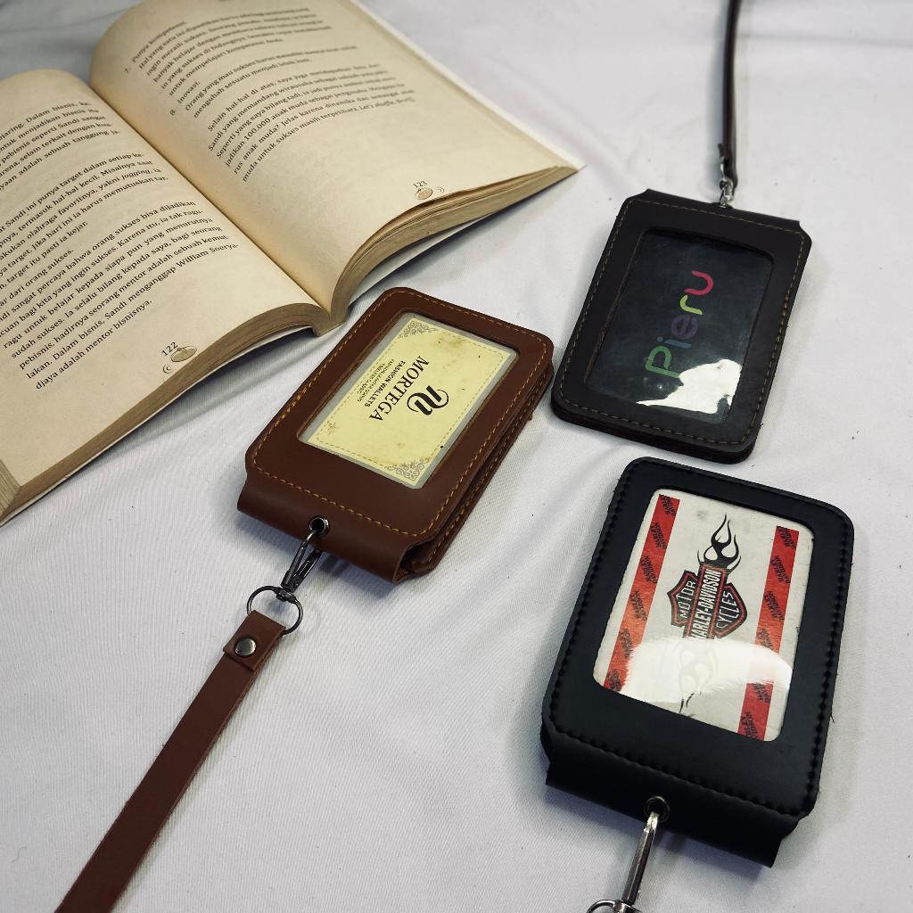 

NAME TAG LANYARD ID CARD HOLDER MIKA BOLAK BALIK 2 SLOT MAGNET TERMURAH TERLARIS