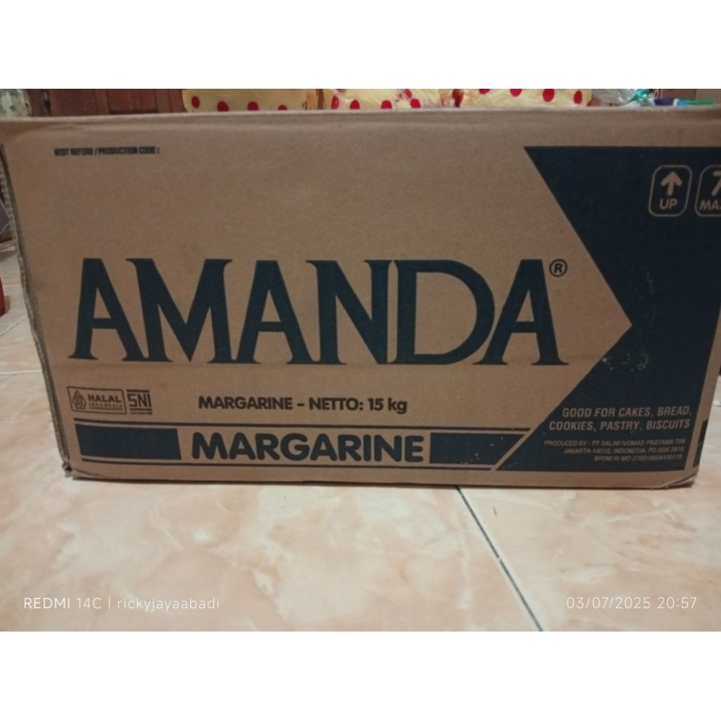 

Mentega Margarin Amanda 250gr Karton Dus