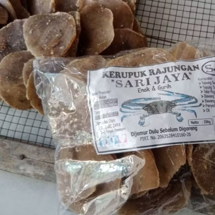 

Kerupuk keripik Rajungan - kripik kepiting KHAS MADURA
