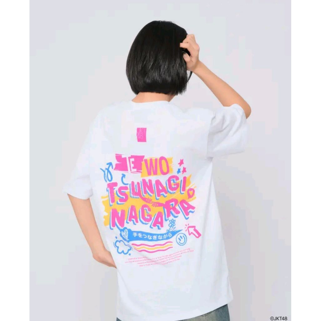 Kaos JKT48 Sambil Menggandeng Erat Tanganku | Special Tshirt - Putih