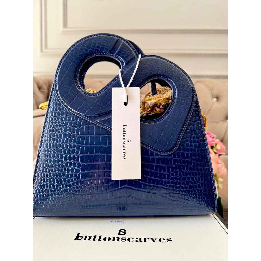 New tas buttonscarves hold me