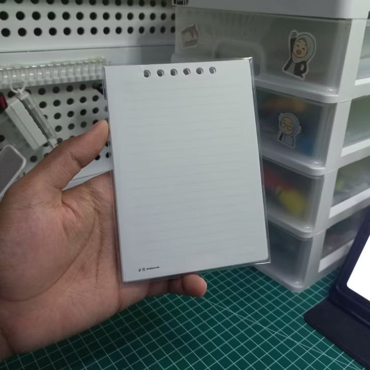 

Kertas Loose Leaf A6 Polos 6 Ring - Refill Notebook Blank Aesthetic - Isi Binder Buku Diary Sketchbook