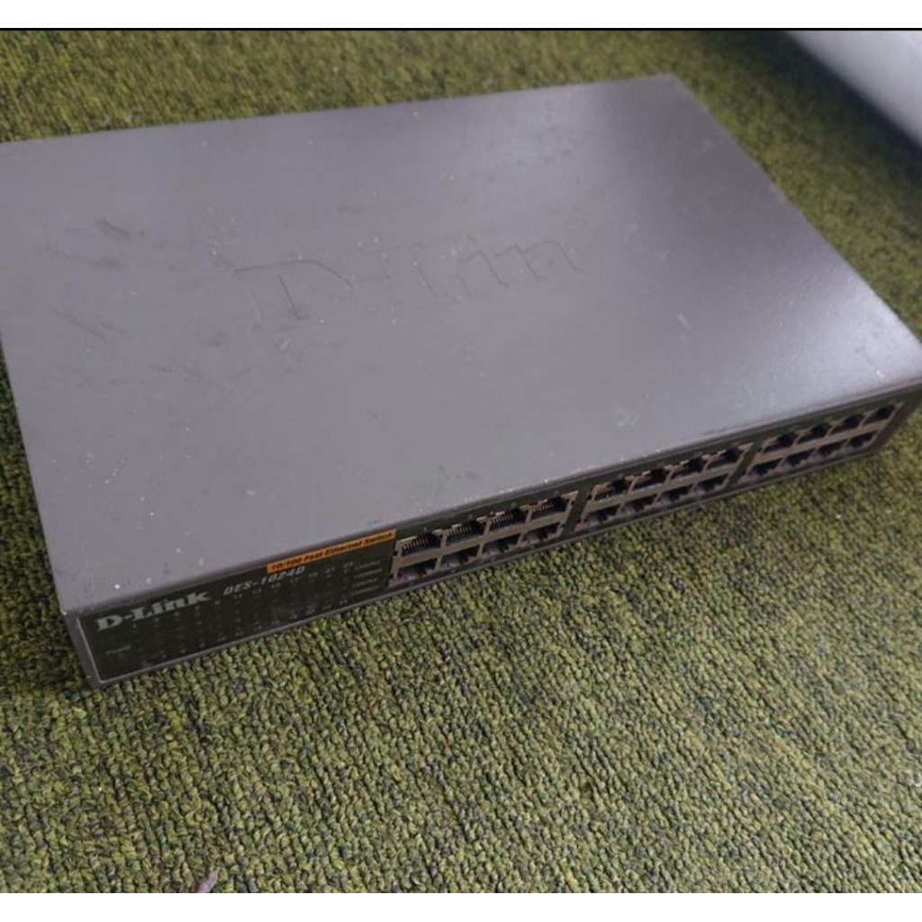 switch hub 24 port dlink des-1024d