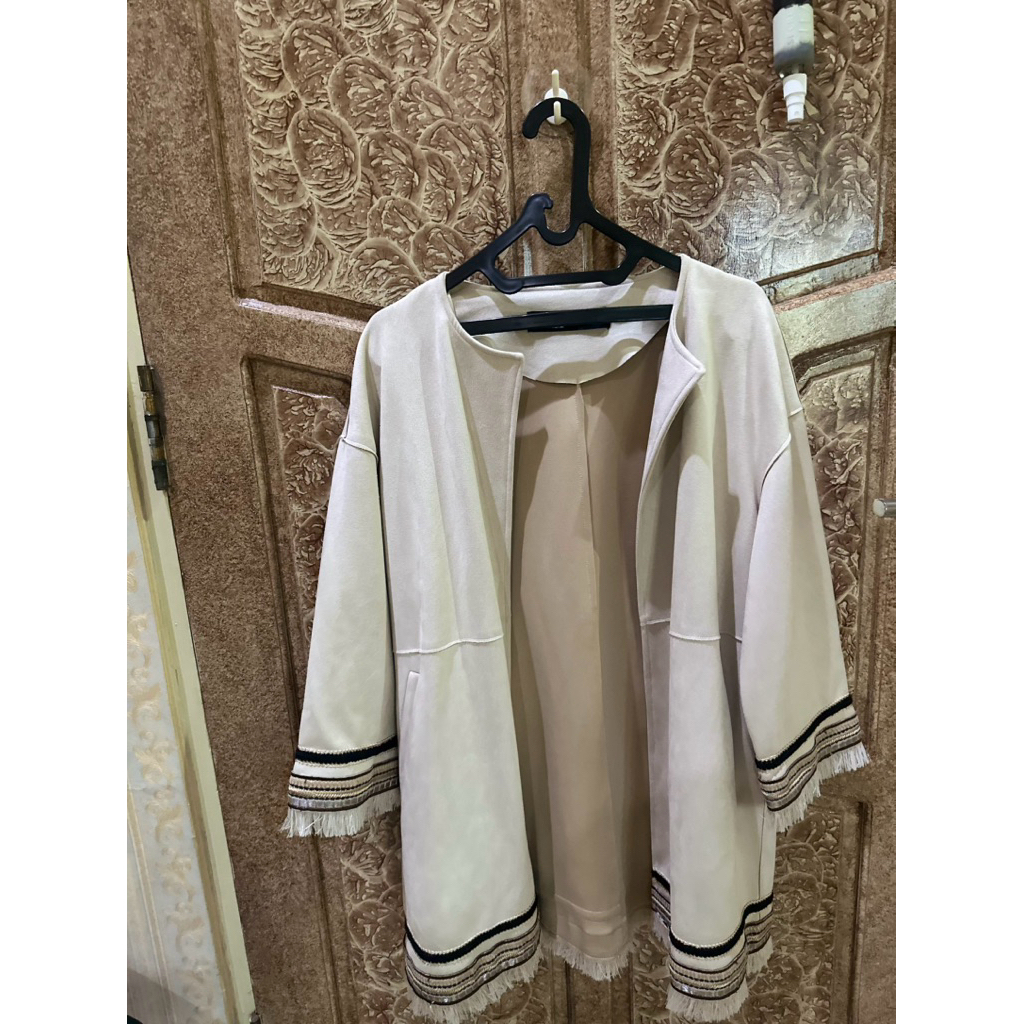 preloved semi coat ZARA