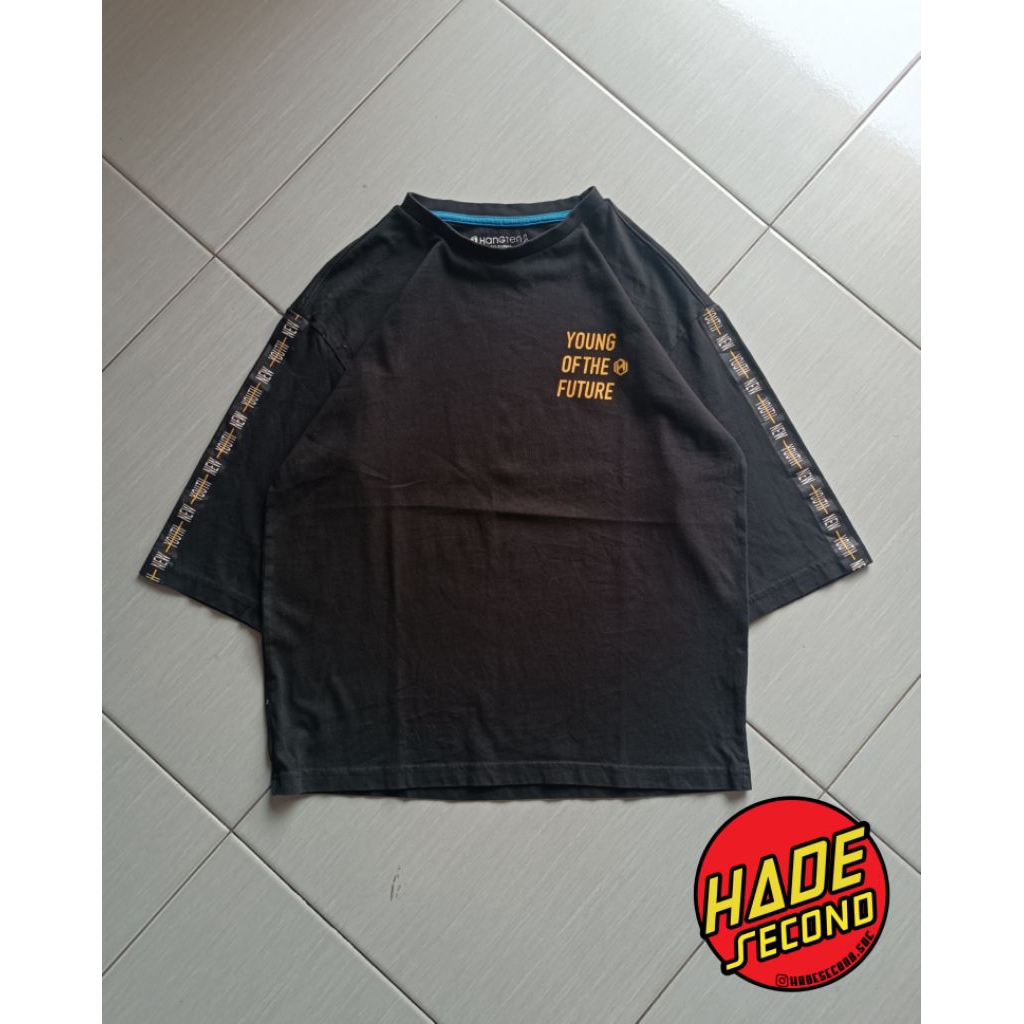 [SIZE M] Hangten T-Shirt