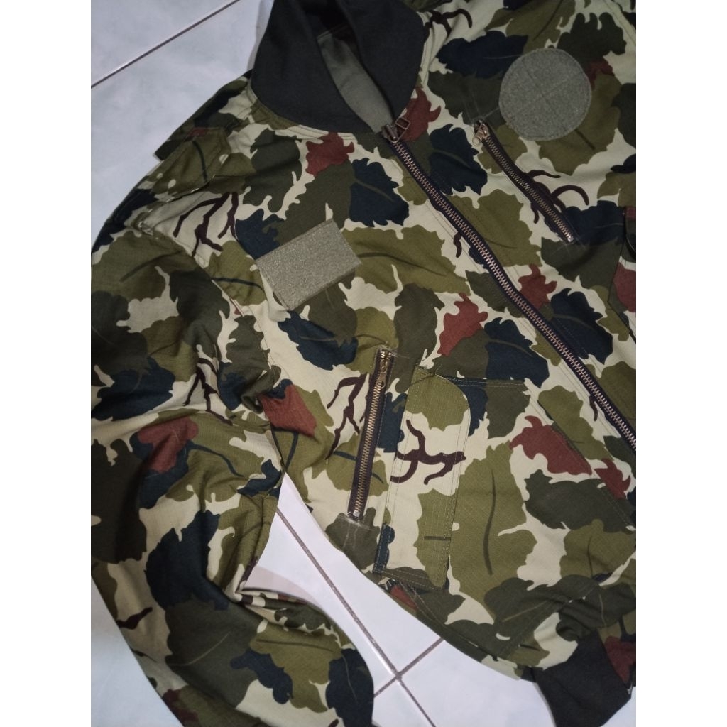 LORENG KOSTRAD DAUN ANGGUR