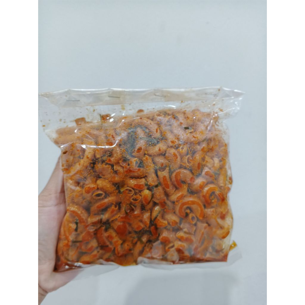 

Makaroni bantet pedas daun jeruk 250gram