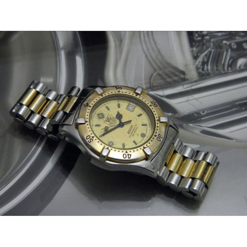 tag Heuer professional 2000