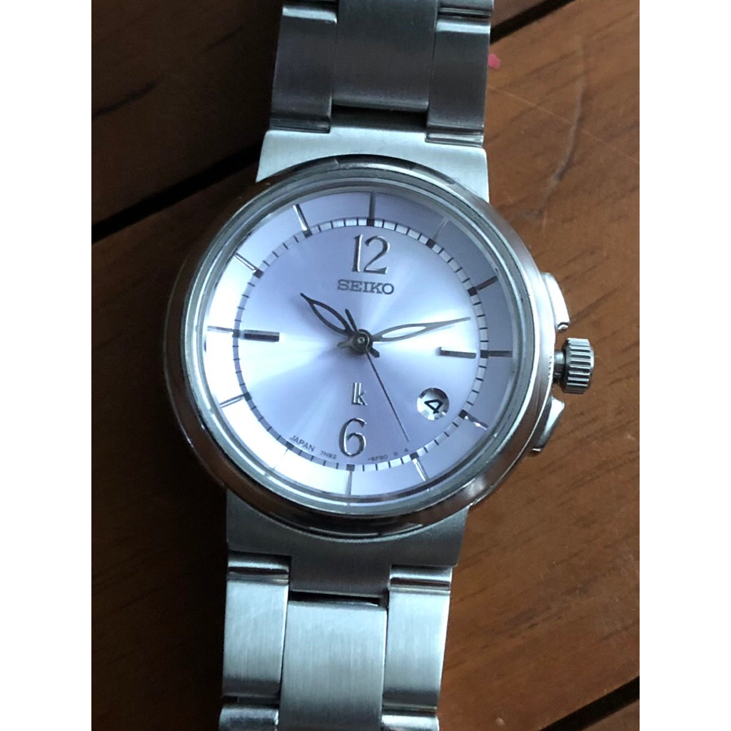 JAM TANGAN WANITA SEIKO LUKIA PURPLE SUNBURST DIAL DATE QUARTZ MADE IN JAPAN MULUS LIKE NEW NORMAL I