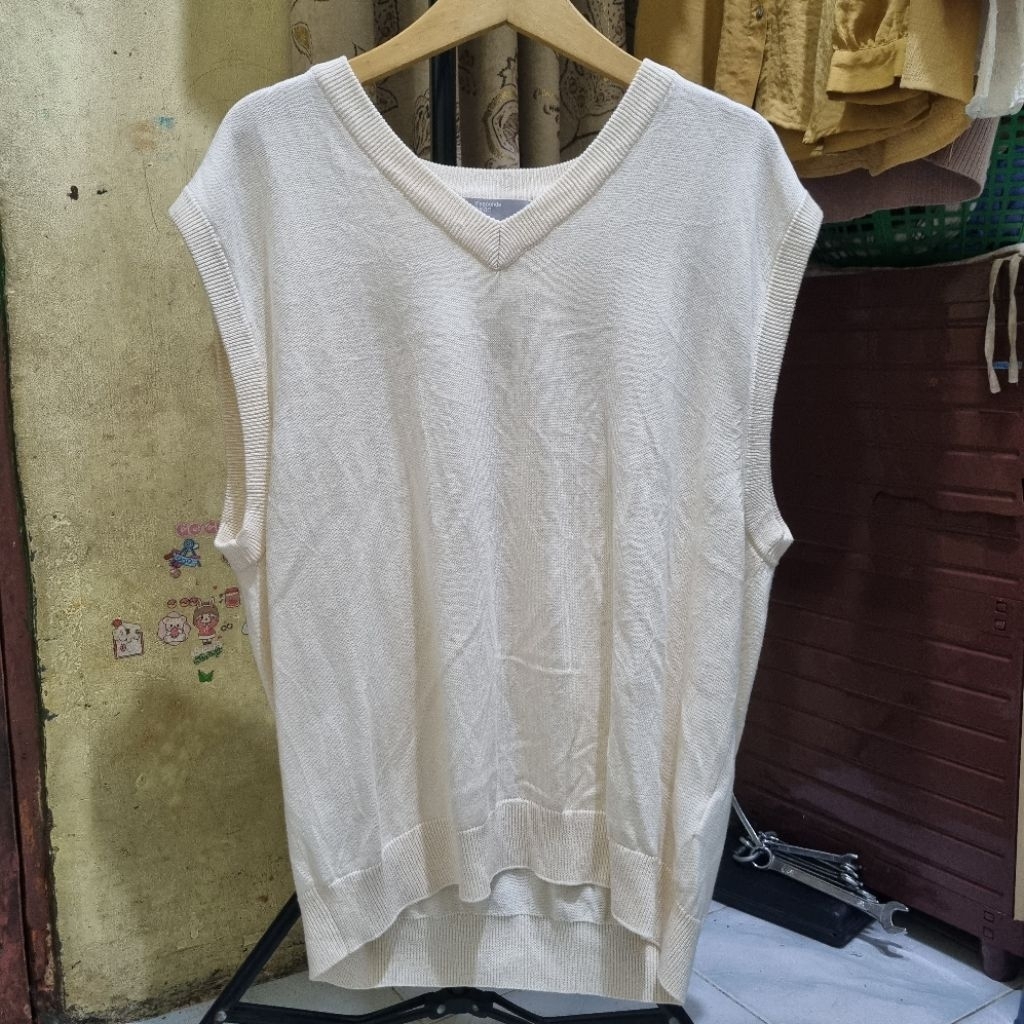 Vest rajut BW brand 8Second