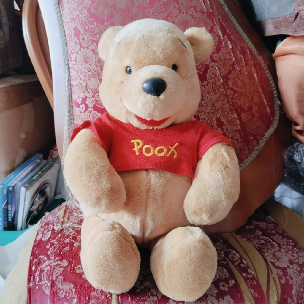 boneka winny the pooh besar